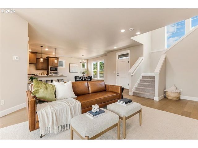 18090 Sw BARROWS Rd, Beaverton, OR 97007