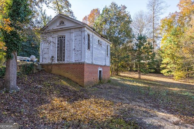 4860 Forsyth Road, Macon, GA 31210