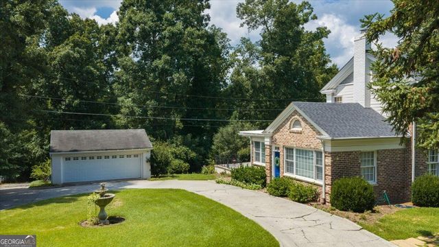 4860 Forsyth Road, Macon, GA 31210