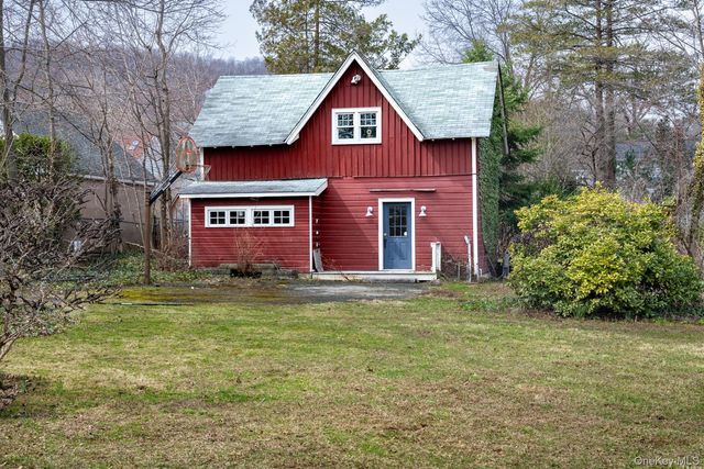 23 Clinton Avenue, Nyack, NY 10960