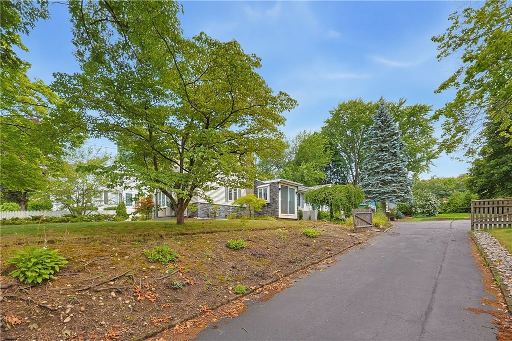 205 Waterman Avenue, North Providence, RI 02911