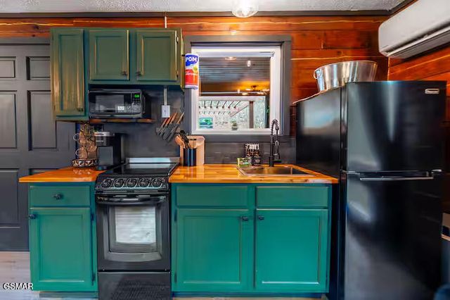 274 Arrowhead Mountain Way, Sevierville, TN 37876