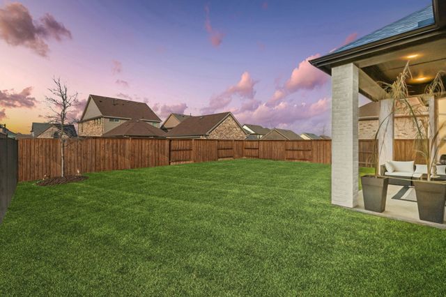 1812 Mcdougall Creek, Van Alstyne, TX 75495