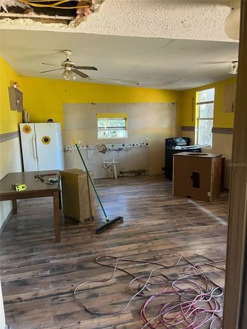 716 N CLERMONT AVENUE, Fort Meade, FL 33841