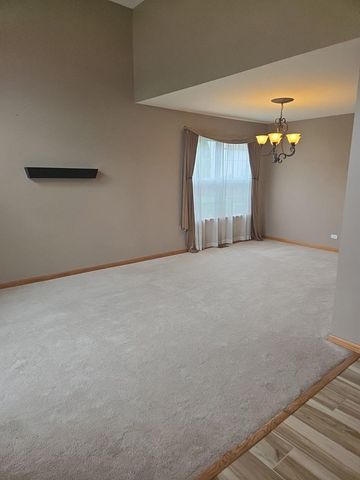 9712 Bennington Drive, Huntley, IL 60142