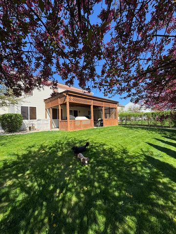 9712 Bennington Drive, Huntley, IL 60142