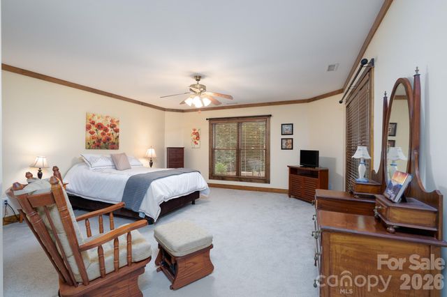 1820 Southpoint Lane, New London, NC 28127