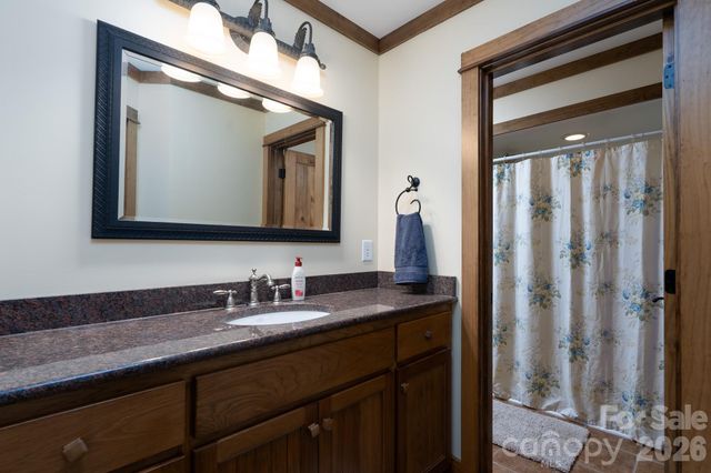 1820 Southpoint Lane, New London, NC 28127