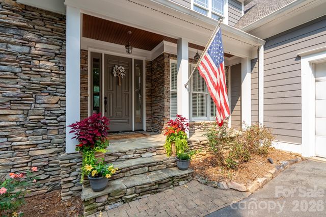 1820 Southpoint Lane, New London, NC 28127