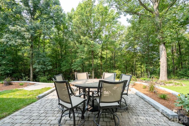 1820 Southpoint Lane, New London, NC 28127