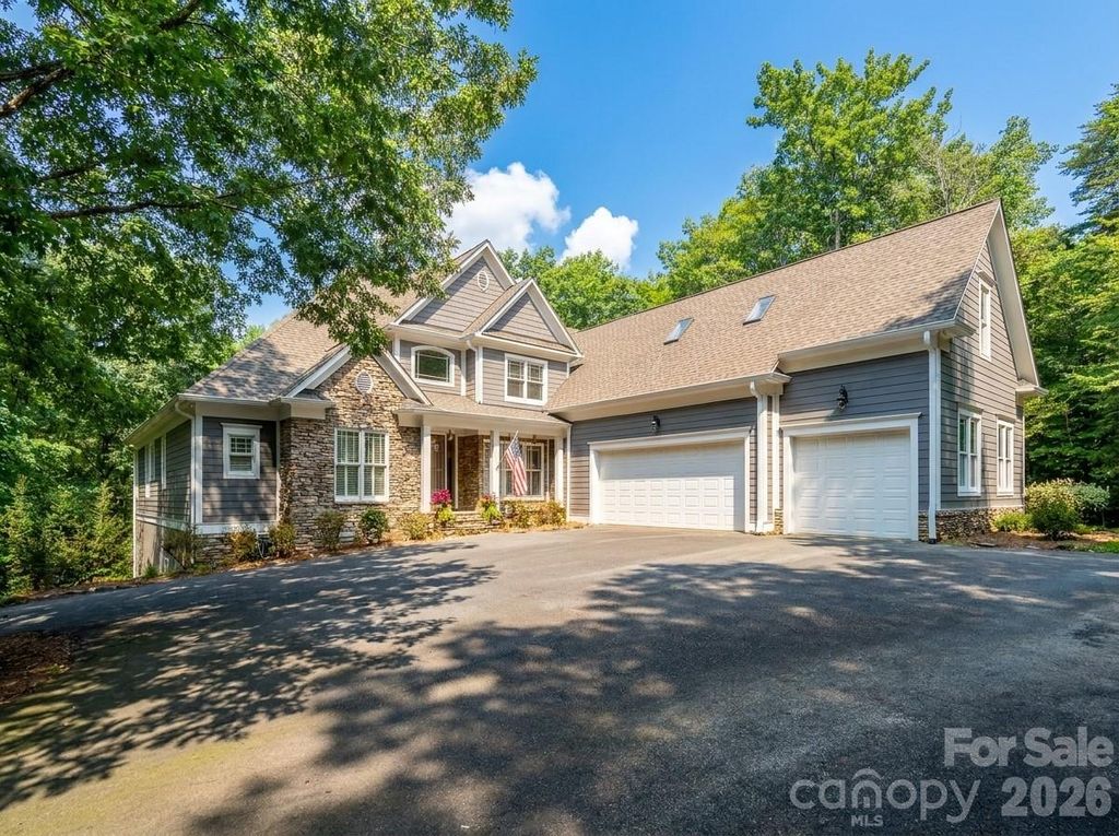 1820 Southpoint Lane, New London, NC 28127