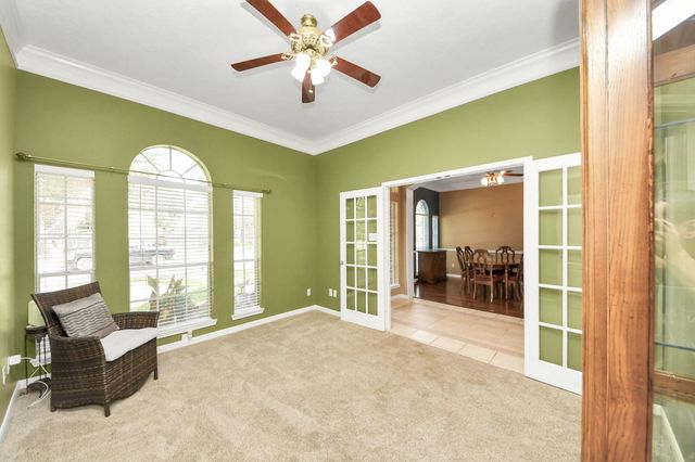 6204 Raintree Drive, Pearland, TX 77584