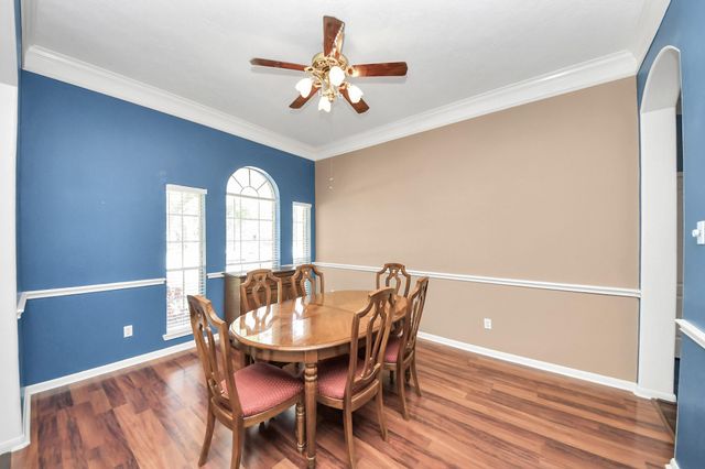 6204 Raintree Drive, Pearland, TX 77584