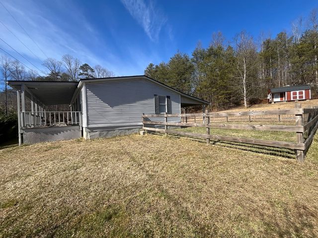 2072 State Hwy 66, Young Harris, GA 30582