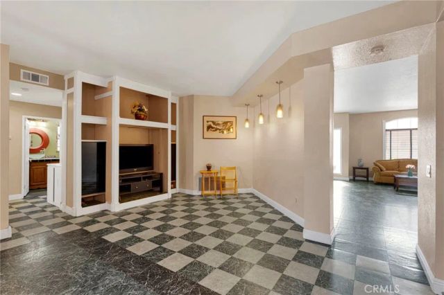 12529 Marchmont Court, Victorville, CA 92392