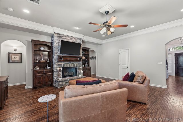 2813 W Edgewater Street, Broken Arrow, OK 74012