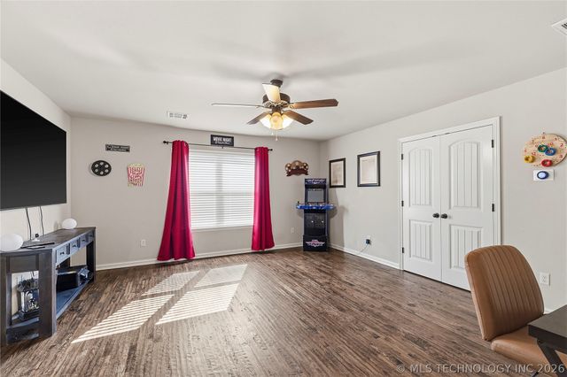 2813 W Edgewater Street, Broken Arrow, OK 74012