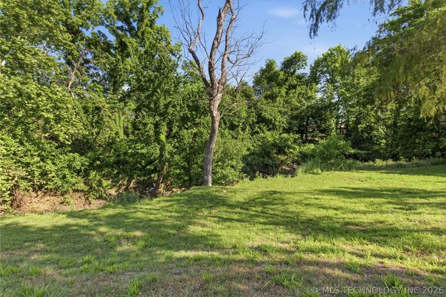 2813 W Edgewater Street, Broken Arrow, OK 74012
