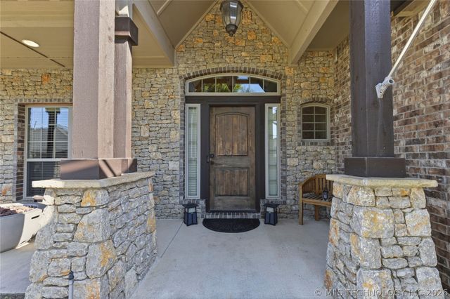 2813 W Edgewater Street, Broken Arrow, OK 74012