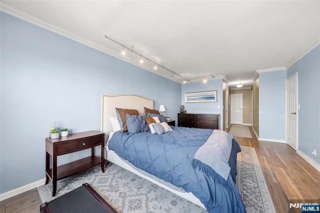 7855 Boulevard East 28L, North Bergen, NJ 07047