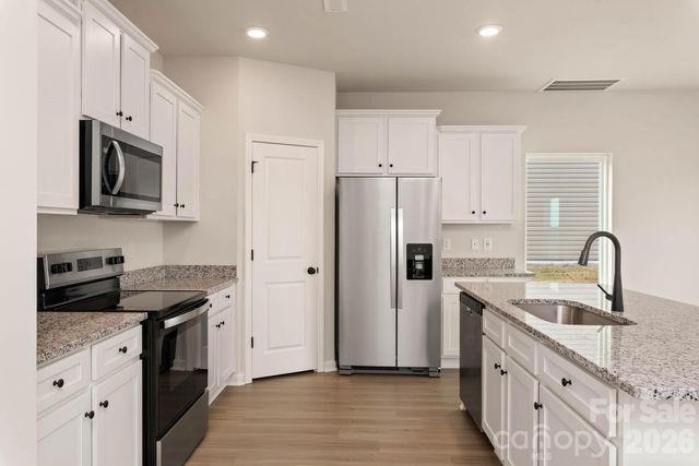 1046 Jonestown Road, Winston Salem, NC 27127