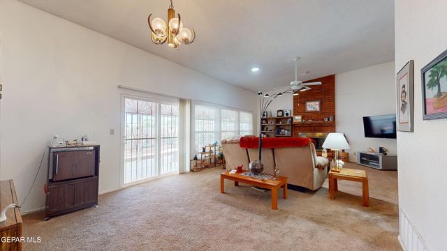 2005 MERMAID Drive, El Paso, TX 79936