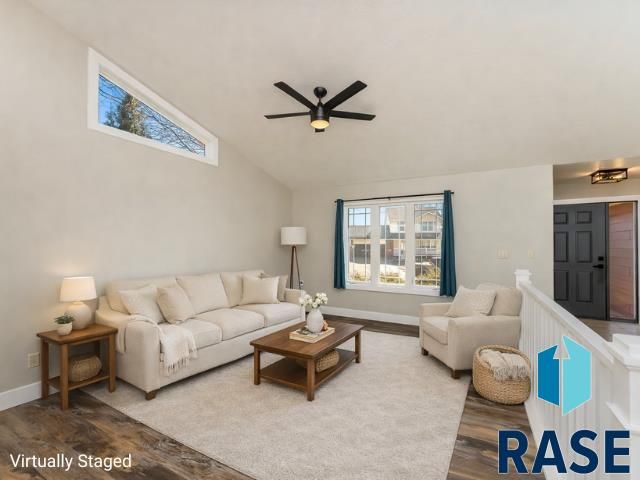 2200 E 63rd St Street, Sioux Falls, SD 57108