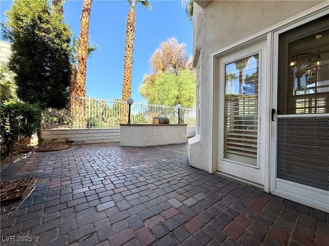 411 Indigo Springs Street, Henderson, NV 89014