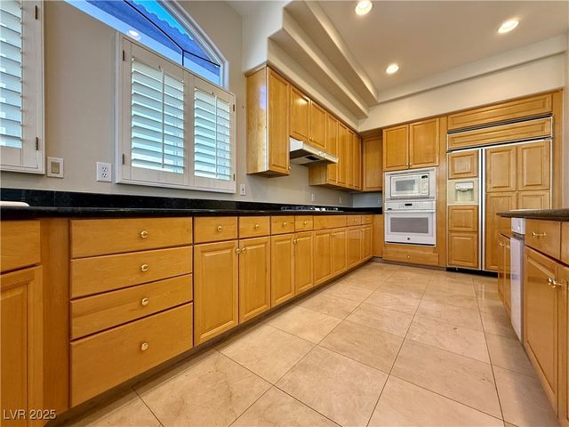 411 Indigo Springs Street, Henderson, NV 89014