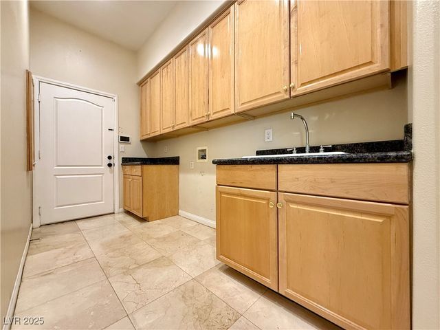 411 Indigo Springs Street, Henderson, NV 89014