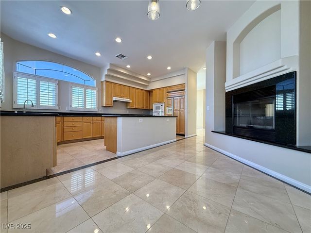 411 Indigo Springs Street, Henderson, NV 89014