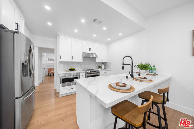 2 Sycamore Lane, Rolling Hills Estates, CA 90274