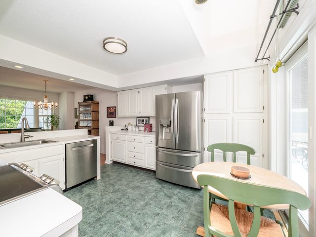 26 Wilton Crest 26, Wilton, CT 06897