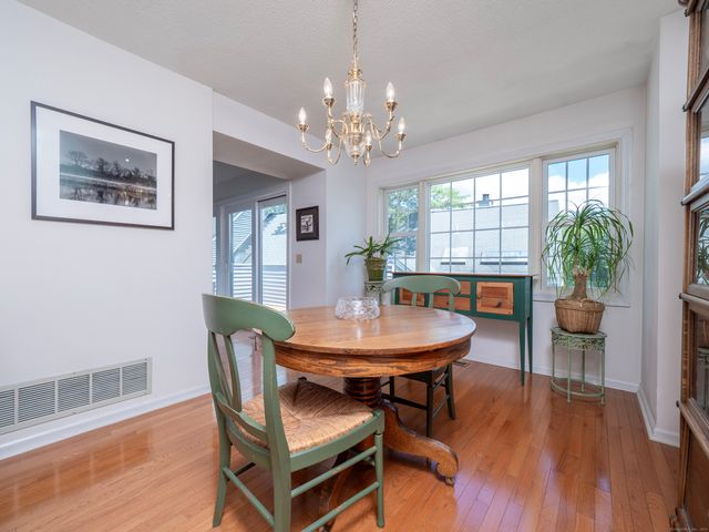 26 Wilton Crest 26, Wilton, CT 06897