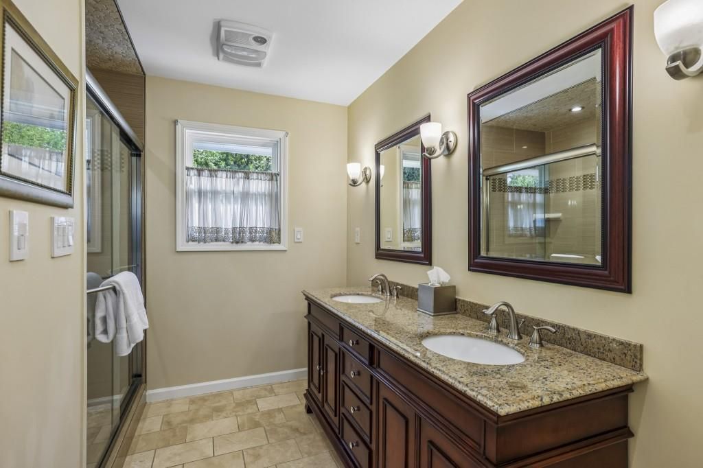 Image 13 of property listing at 2361 Burch Circle NE, Atlanta, GA 30319