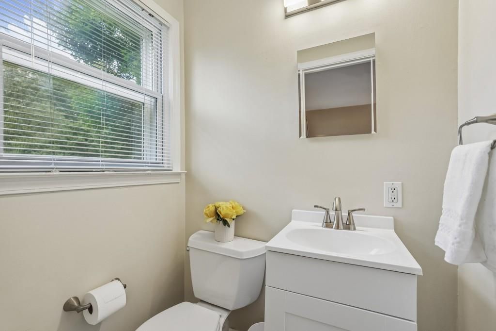 Image 16 of property listing at 2361 Burch Circle NE, Atlanta, GA 30319