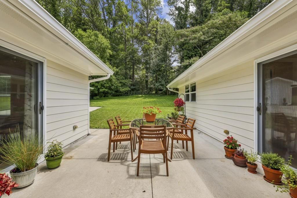 Image 21 of property listing at 2361 Burch Circle NE, Atlanta, GA 30319