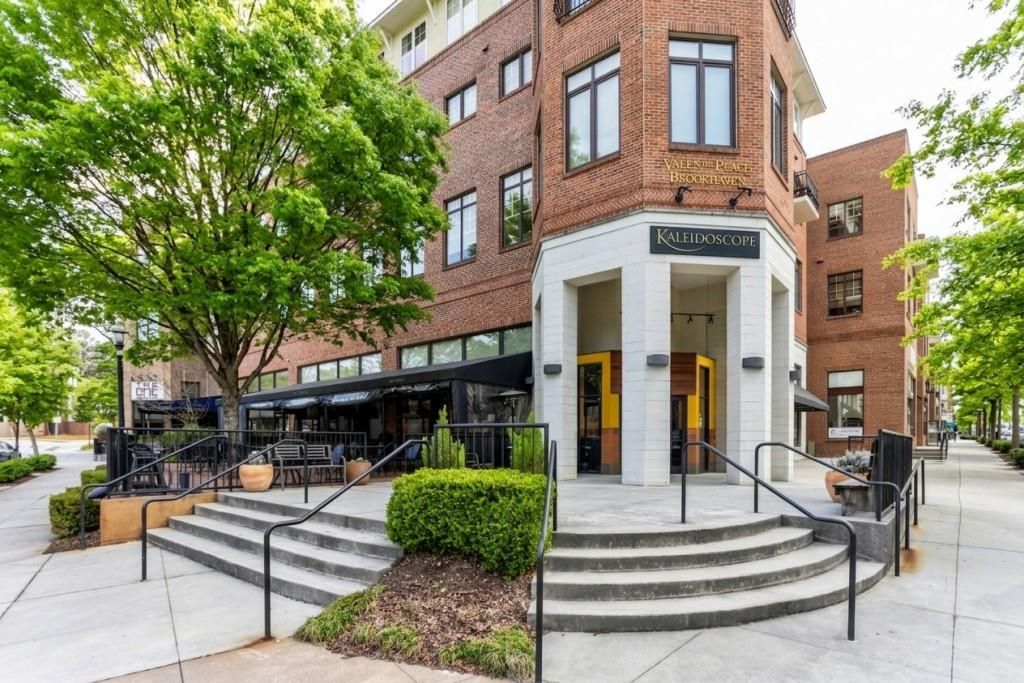 Image 32 of property listing at 2361 Burch Circle NE, Atlanta, GA 30319