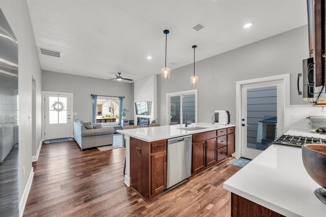 415 E Park Pl, Andover, KS 67002