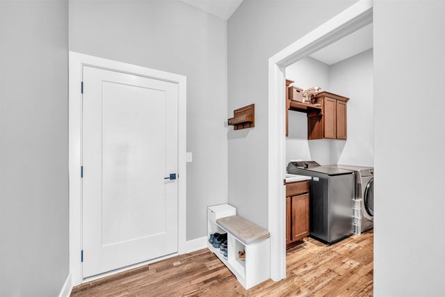 415 E Park Pl, Andover, KS 67002