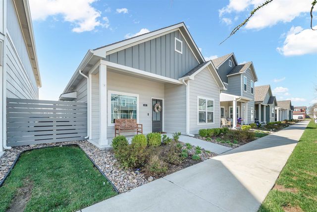 415 E Park Pl, Andover, KS 67002