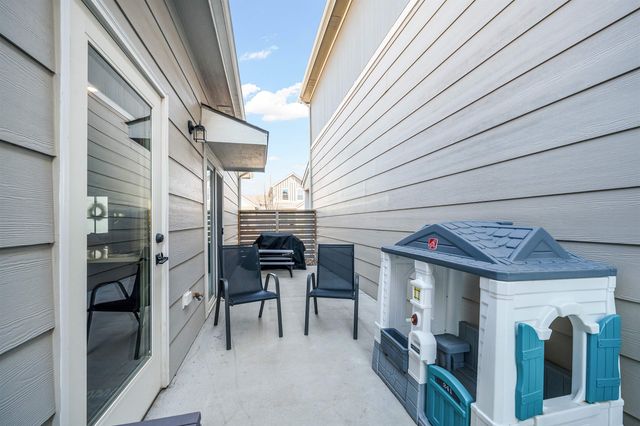 415 E Park Pl, Andover, KS 67002