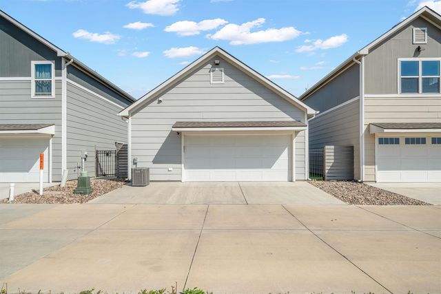 415 E Park Pl, Andover, KS 67002