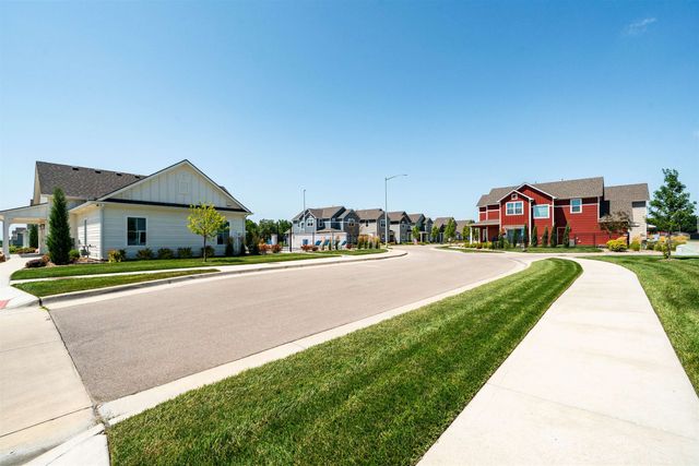 415 E Park Pl, Andover, KS 67002