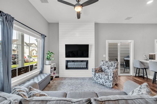 415 E Park Pl, Andover, KS 67002