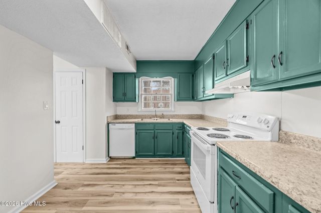 115 King George Court, Jacksonville, NC 28546