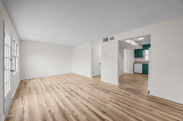 115 King George Court, Jacksonville, NC 28546