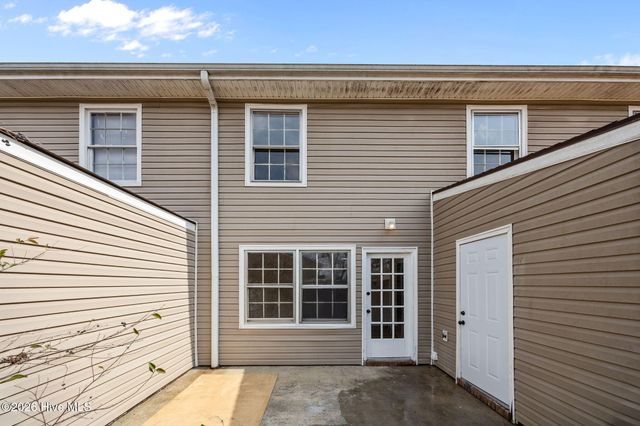 115 King George Court, Jacksonville, NC 28546