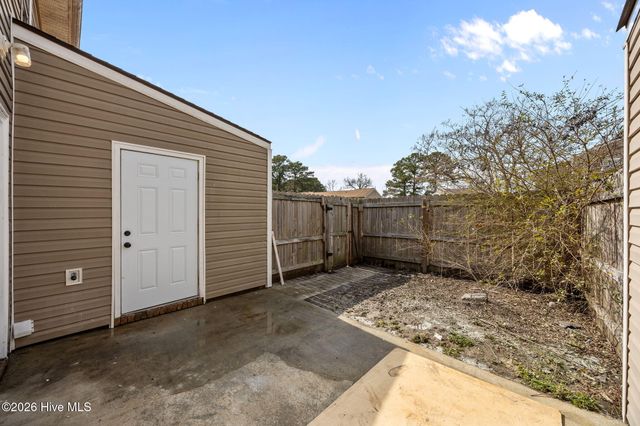 115 King George Court, Jacksonville, NC 28546