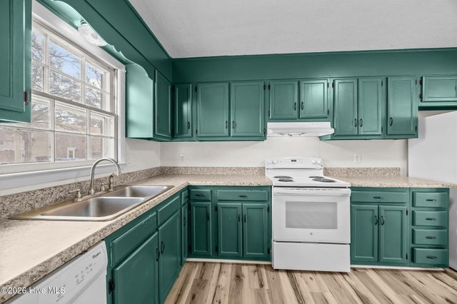 115 King George Court, Jacksonville, NC 28546